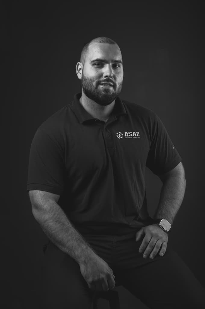 Jakub - Chief Electrician